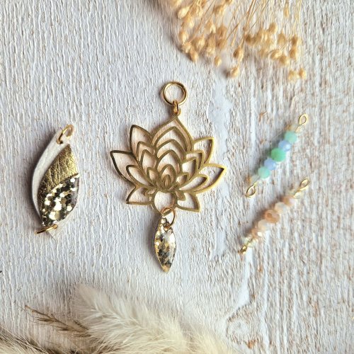 pendentif nénuphar acier pailleté